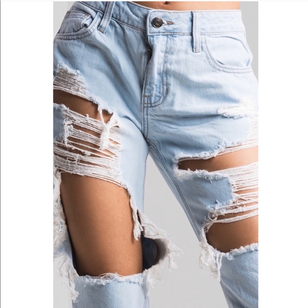 Light Distressed Crop Boyfriend Jeans - Picture 5 of 5